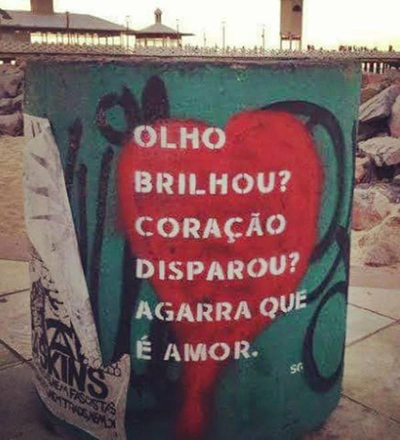 Olho brilhou? Coração disparou? Agarra que é amor.